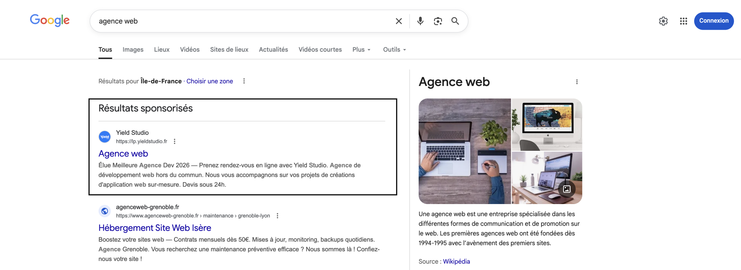 Exemple d'annonces Google Ads affichées en haut d'une page de résultats Google (SERP)